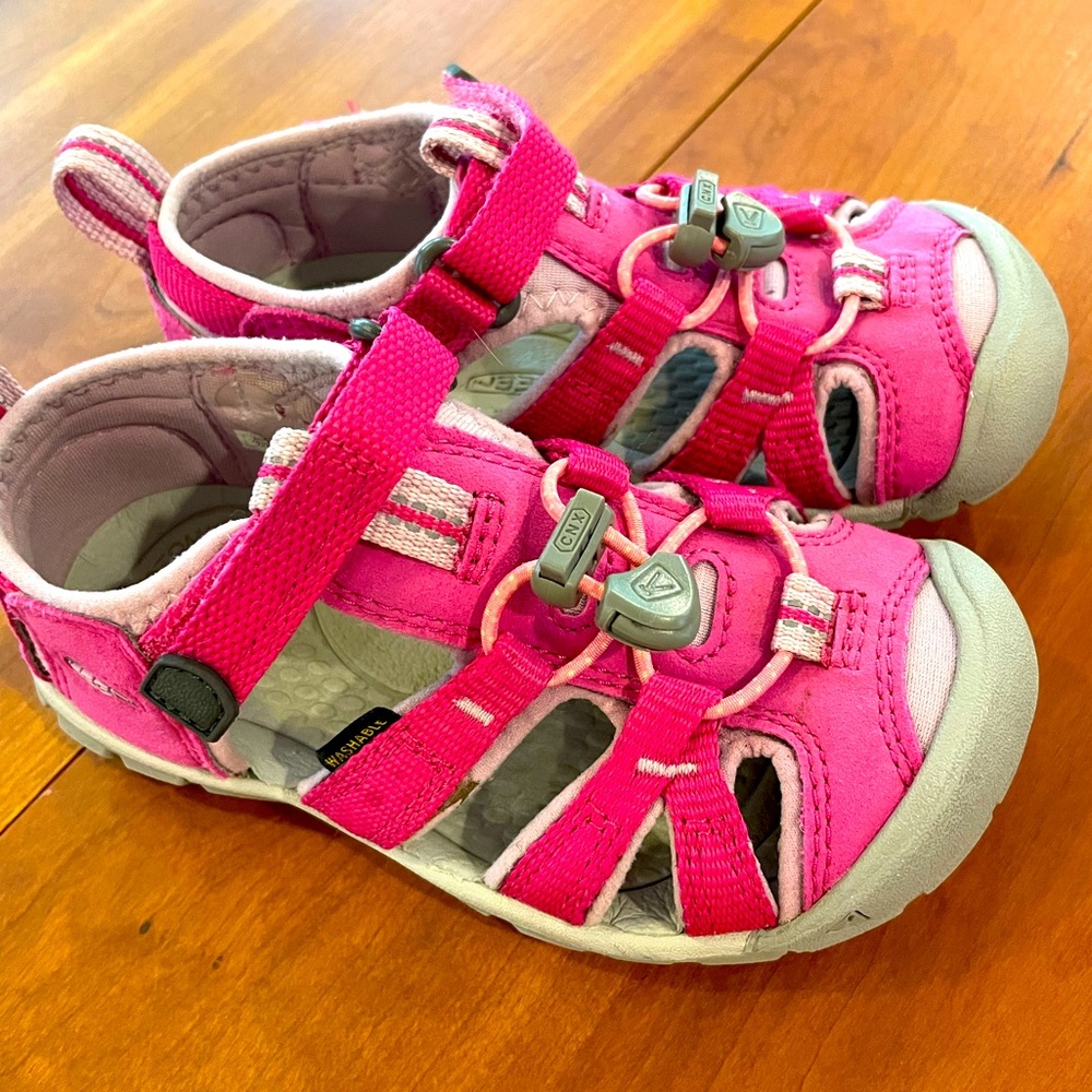 Keen Seacamp Sandals Size 10C VGUC